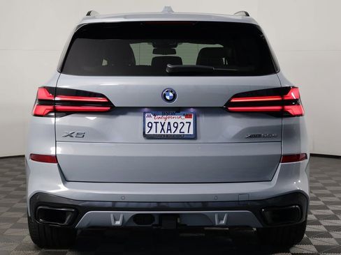 Used 2025 BMW X5 xDrive50e w/ M Sport Package image 5