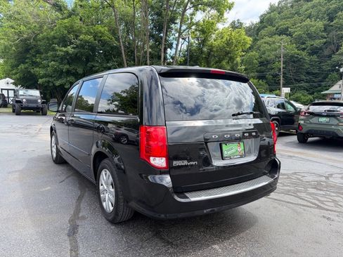 Used 2015 Dodge Grand Caravan SE w/ Quick Order Package 29E SE FWD image 7