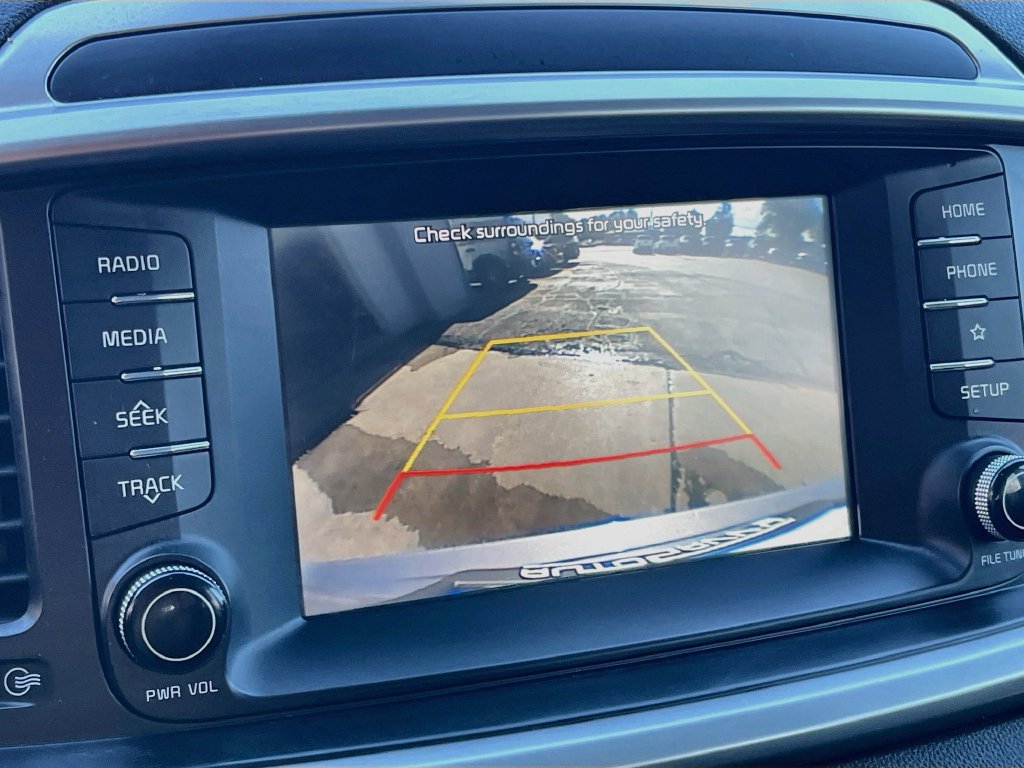 Used 2020 Kia Sorento EX AWD/4WD image 13