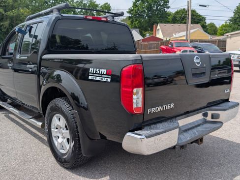 Used 2005 Nissan Frontier NISMO w/ (J01) Sunroof Pkg AWD/4WD image 3