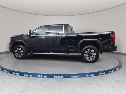 Used 2024 GMC Sierra 2500 Denali w/ Denali Reserve Package AWD/4WD image 8