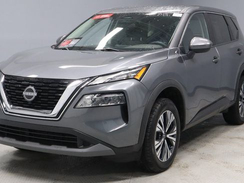 Certified 2023 Nissan Rogue SV image 9