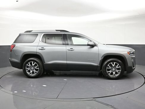 Used 2023 GMC Acadia SLT AWD/4WD image 6