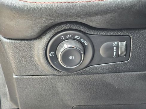 Used 2023 Dodge Durango R/T image 19