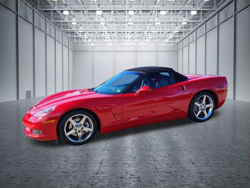 Used 2007 Chevrolet Corvette Convertible w/ Preferred Equipment Group RWD image 8
