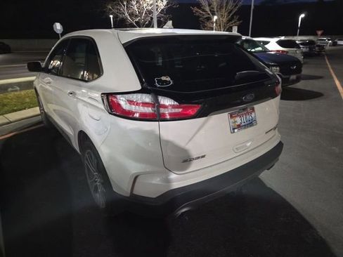 Used 2019 Ford Edge Titanium w/ Class II Trailer Tow Package image 4