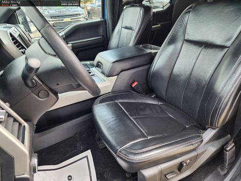 Used 2019 Ford F150 Lariat w/ Equipment Group 502A Luxury AWD/4WD image 34