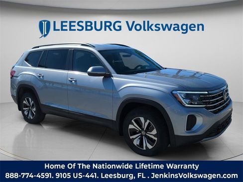 New 2026 Volkswagen Atlas SE image 1