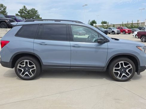 Used 2022 Honda Passport Elite image 6