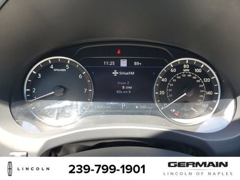 Used 2025 INFINITI QX55 Essential w/ Accent Package AWD/4WD image 24