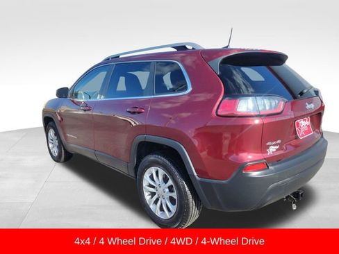 Used 2019 Jeep Cherokee Latitude w/ Cold Weather Group image 4