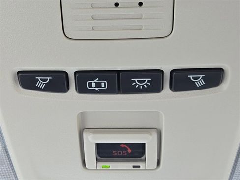 Certified 2022 Toyota Corolla LE image 24