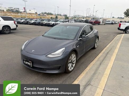 Used 2020 Tesla Model 3 Long Range AWD/4WD image 3