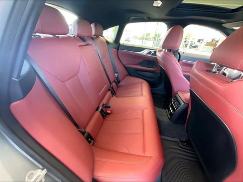 Certified 2025 BMW i4 eDrive40 RWD image 30