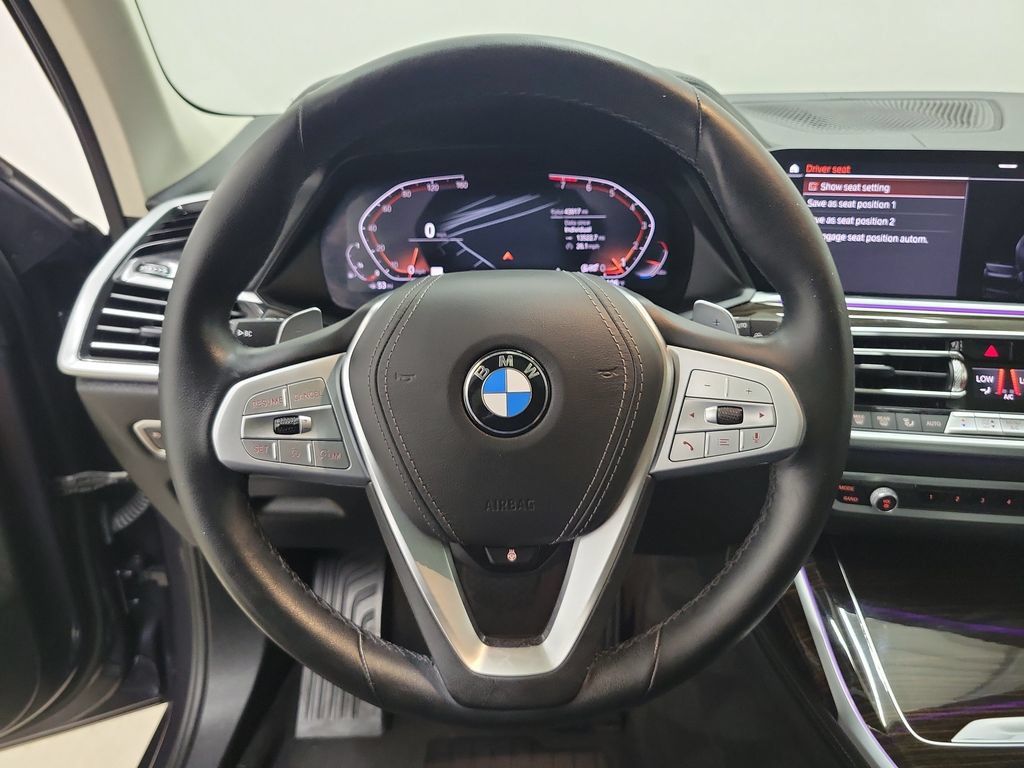 Used 2020 BMW X7 xDrive40i w/ Cold Weather Package AWD/4WD image 25