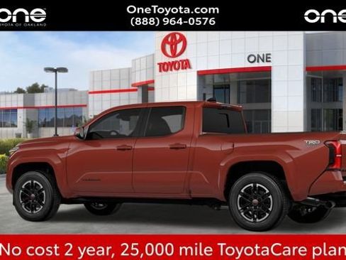 New 2025 Toyota Tacoma TRD Sport image 6