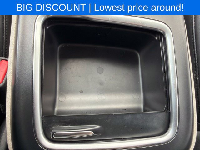 Used 2023 Chrysler Pacifica Touring-L FWD image 48