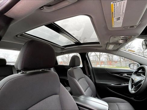 Used 2023 Chevrolet Malibu LT image 21
