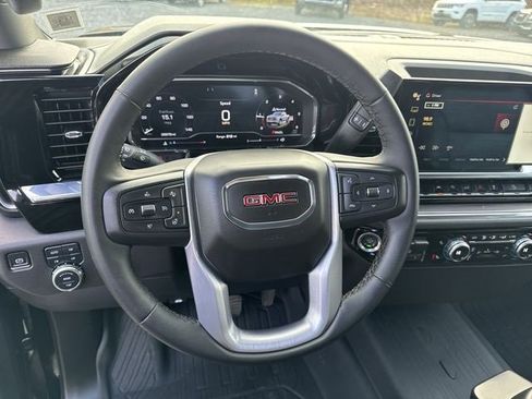 Certified 2024 GMC Sierra 1500 SLT image 11