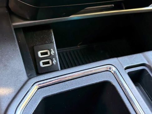 Used 2019 Ford F150 XLT w/ Equipment Group 302A Luxury AWD/4WD image 30