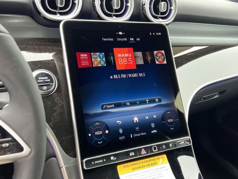 New 2026 Mercedes-Benz GLC 300 4MATIC image 16