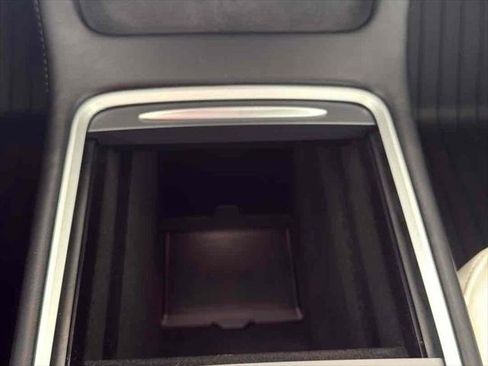 Used 2023 Tesla Model Y Long Range image 18