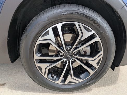 Used 2019 Hyundai Santa Fe FWD image 9