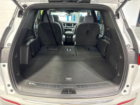 Used 2023 Buick Enclave Essence w/ Experience Buick Package AWD/4WD image 45