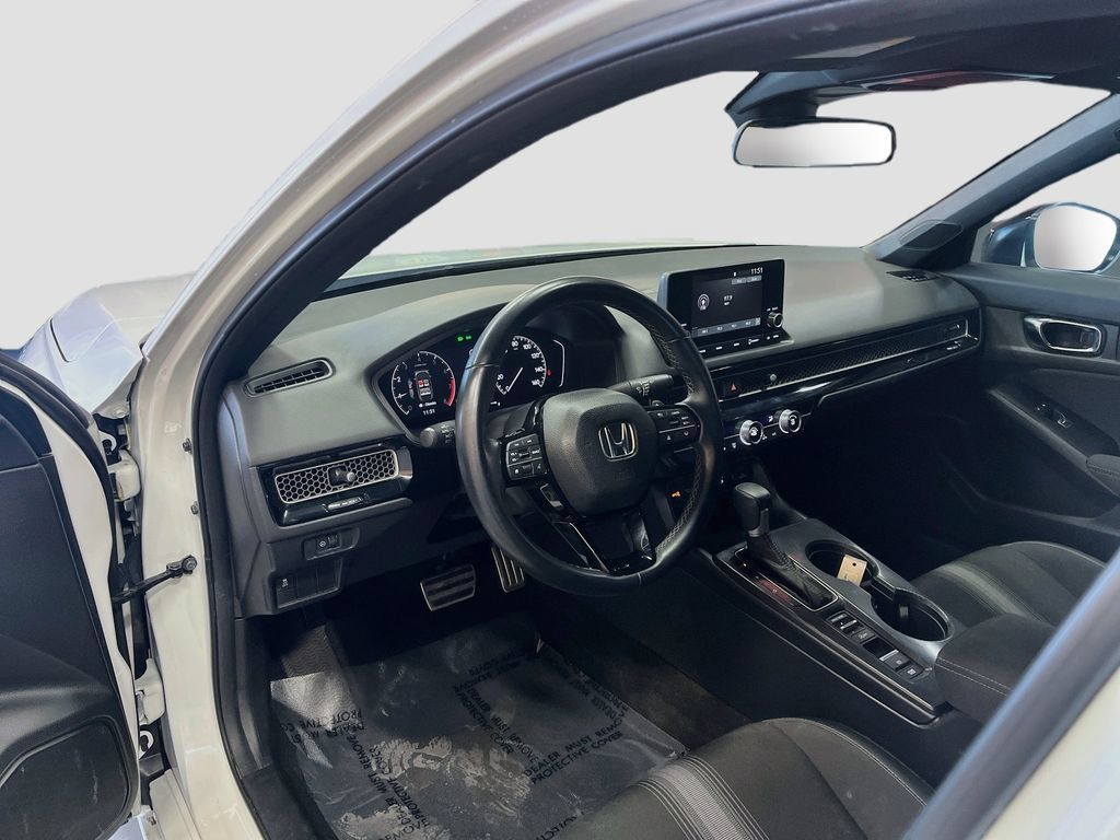 Used 2025 Honda Civic Sport image 9
