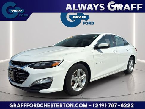 Used 2023 Chevrolet Malibu LT FWD image 1