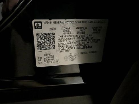 Used 2025 Chevrolet Equinox ACTIV image 30