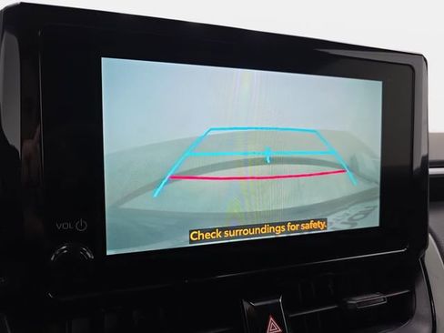 Certified 2024 Toyota Corolla Cross LE image 18