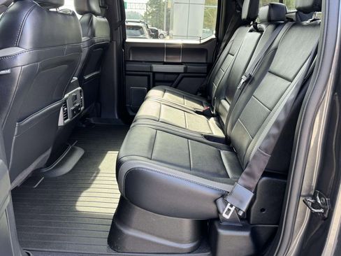 Used 2017 Ford F150 Raptor w/ Equipment Group 802A Luxury image 17