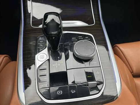 Used 2021 BMW X7 xDrive40i w/ Cold Weather Package AWD/4WD image 32