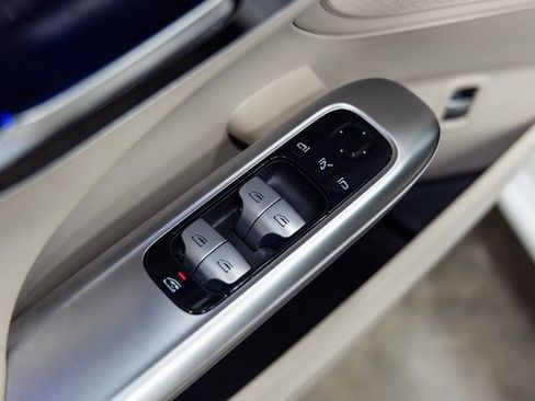 Used 2024 Mercedes-Benz C 300 4MATIC Sedan image 14