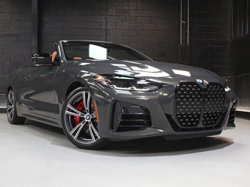Used 2024 BMW M440i Convertible w/ Premium Package RWD image 13