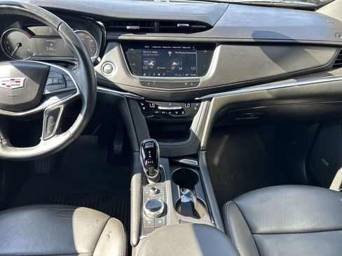 Used 2022 Cadillac XT5 Premium Luxury image 15