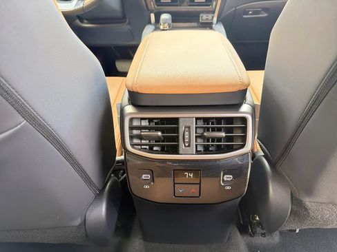 Used 2025 Lexus RX 350 Premium w/ Accessory Package (Z1) FWD image 18