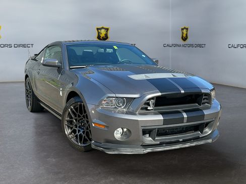 Used 2014 Ford Mustang Shelby GT500 w/ Equipment Group 821A RWD image 3