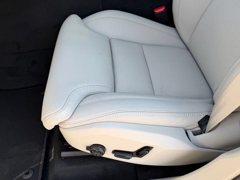 New 2027 Volvo XC60 B5 Ultra AWD/4WD image 20