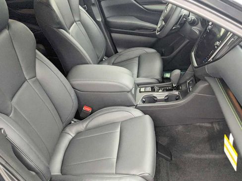 New 2025 Subaru Ascent Bronze Edition w/ Onyx Package image 36