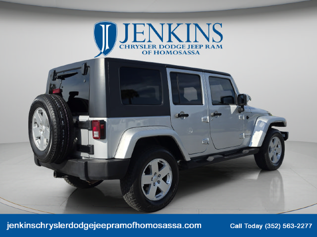 Used 2007 Jeep Wrangler Unlimited Sahara w/ Trailer Tow Group AWD/4WD image 4