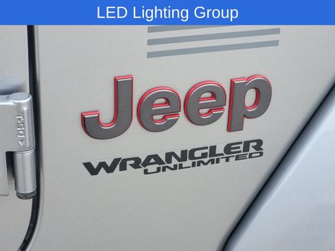 Used 2020 Jeep Wrangler Unlimited Rubicon AWD/4WD image 6