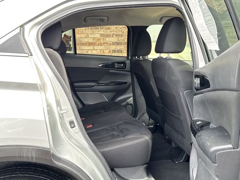 Used 2023 Mitsubishi Eclipse Cross LE image 12