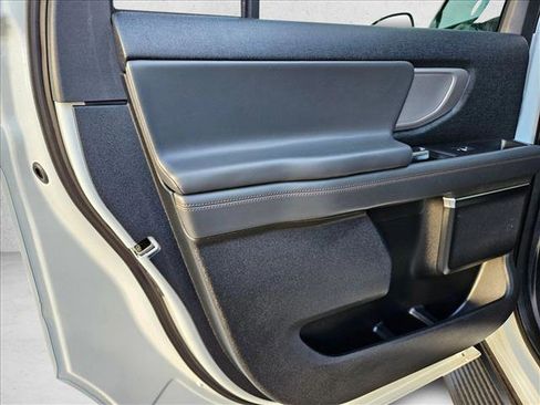 Certified 2025 Ford Expedition Max Active image 18