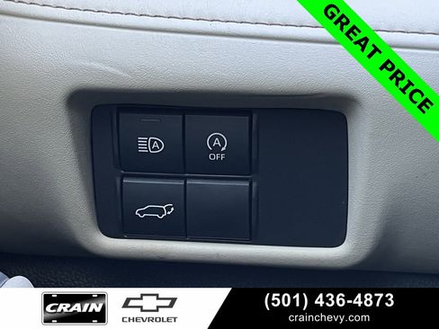 Used 2023 Toyota Highlander XLE image 16
