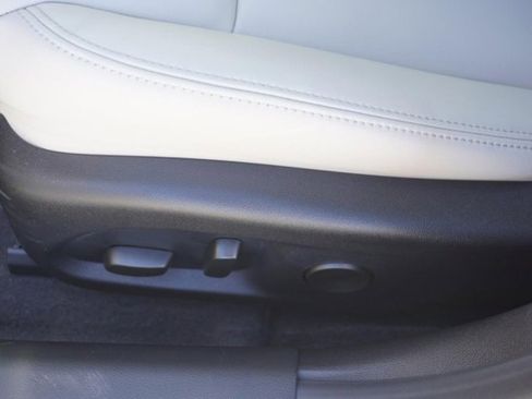 Used 2023 Cadillac CT4 Luxury w/ Sun And Sound Package image 21