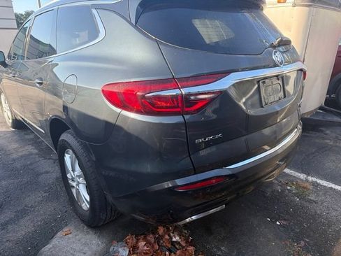 Used 2018 Buick Enclave Essence AWD/4WD image 7