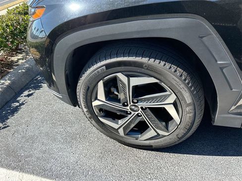 Used 2022 Hyundai Tucson Limited image 37