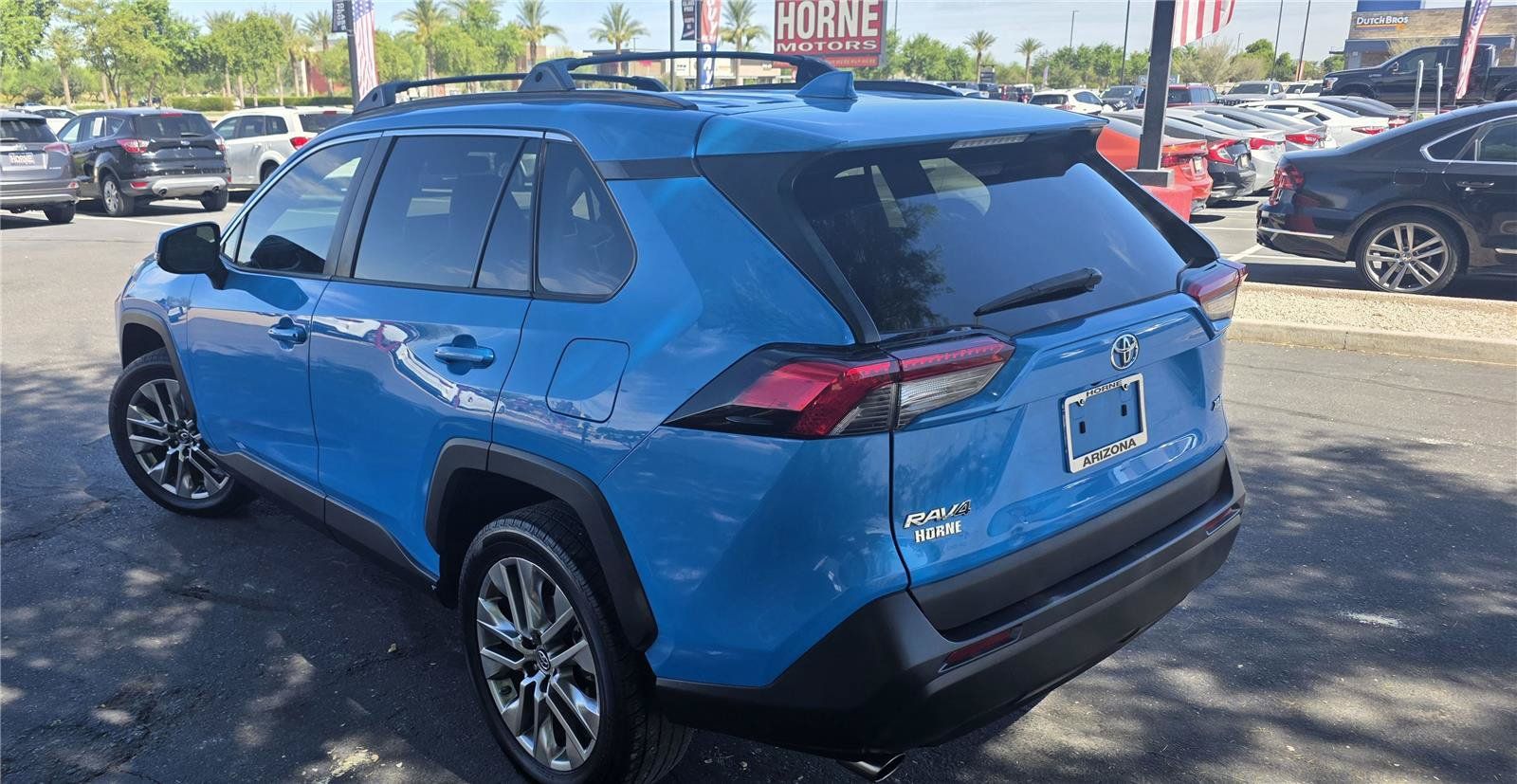 Used 2019 Toyota RAV4 XLE Premium w/ Carpet Mat Package FWD image 7